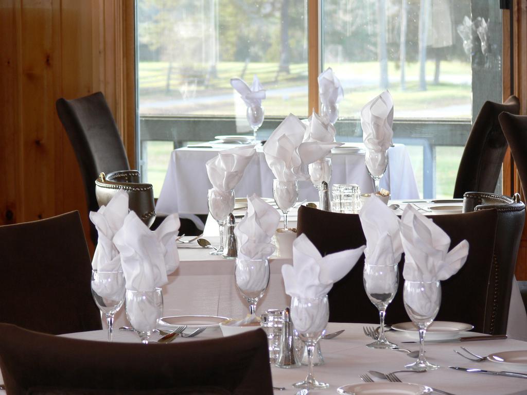 Bobcaygeon Eganridge Resort, Golf Club & Spa מראה חיצוני תמונה