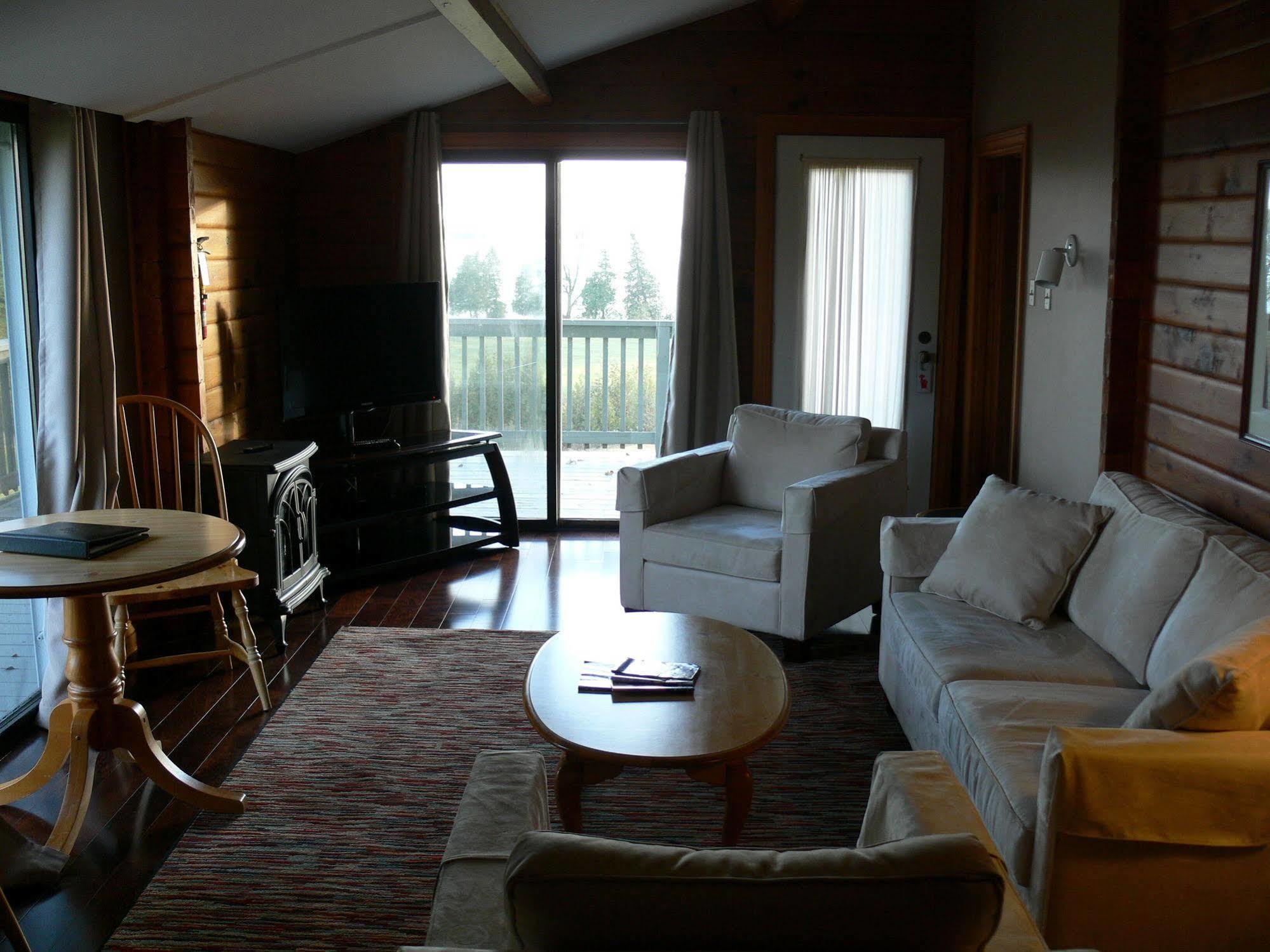 Bobcaygeon Eganridge Resort, Golf Club & Spa מראה חיצוני תמונה