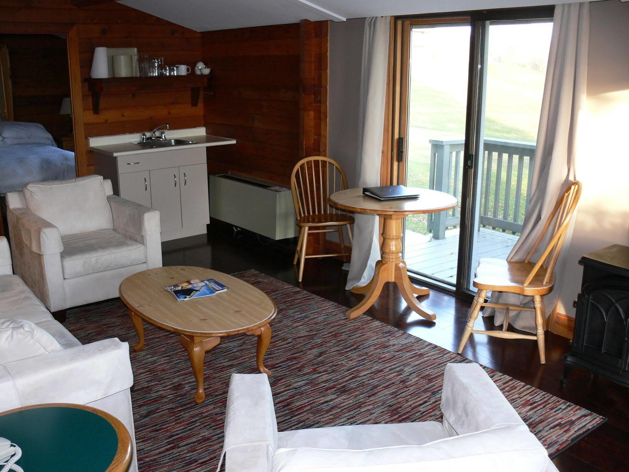 Bobcaygeon Eganridge Resort, Golf Club & Spa מראה חיצוני תמונה
