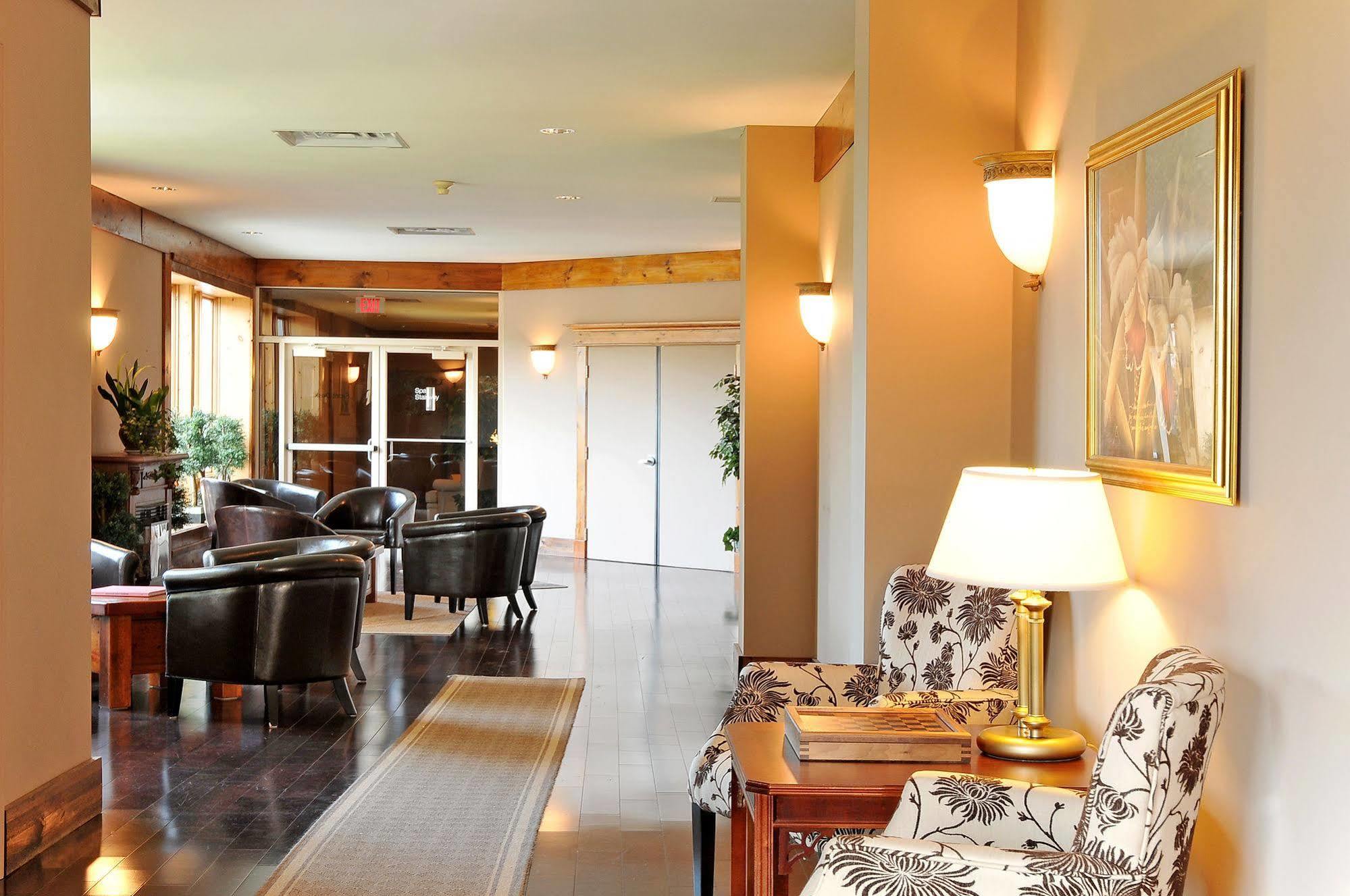 Bobcaygeon Eganridge Resort, Golf Club & Spa מראה חיצוני תמונה