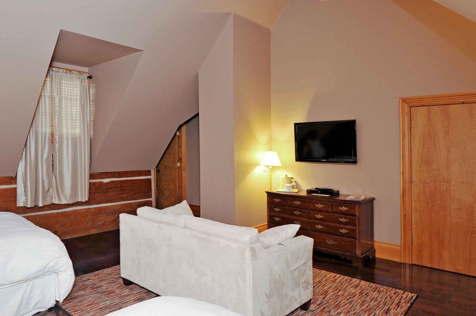 Bobcaygeon Eganridge Resort, Golf Club & Spa מראה חיצוני תמונה